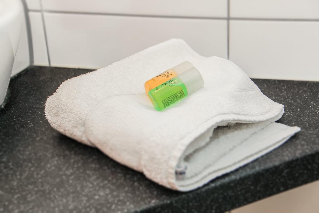 InWest Hotel Garni Crailsheim Kamer foto